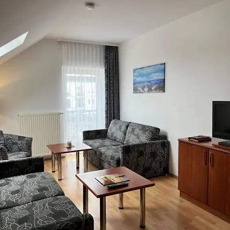 2 Raum Ferienwohnung Strandhafer A17t3 * Binz